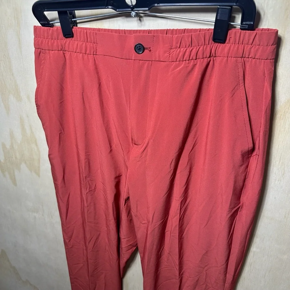 Banana Republic‎ Men’s Red Chinos for Effortless Style Size Medium